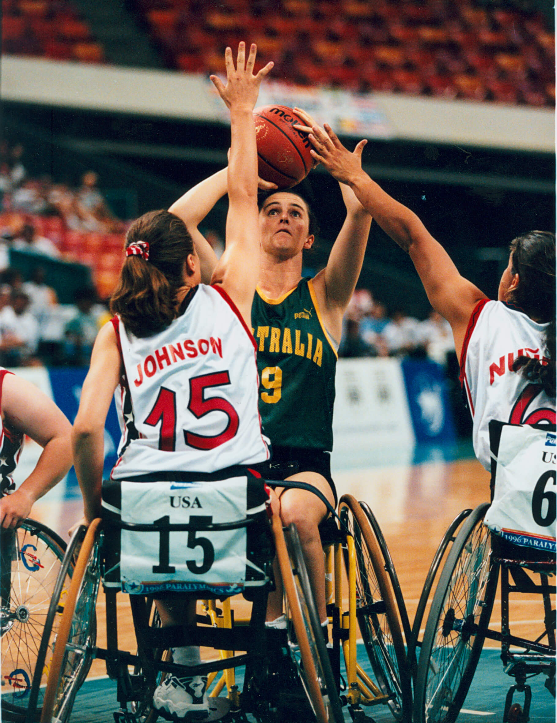 handisport basketball-wikimedia commons